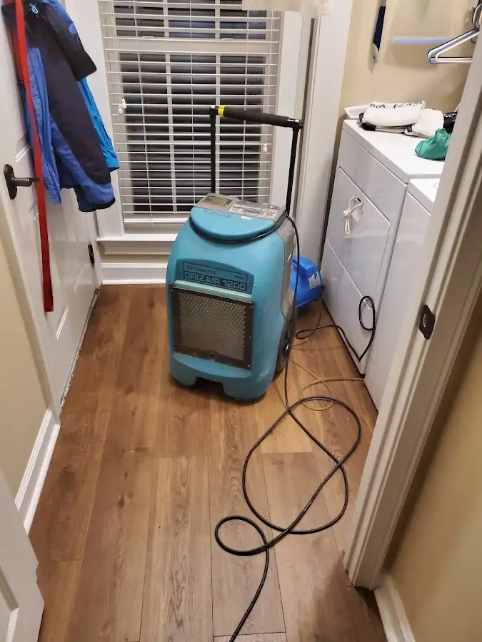 Commercial dehumidifier deployed for Flood Damage Cleanup in Fairland